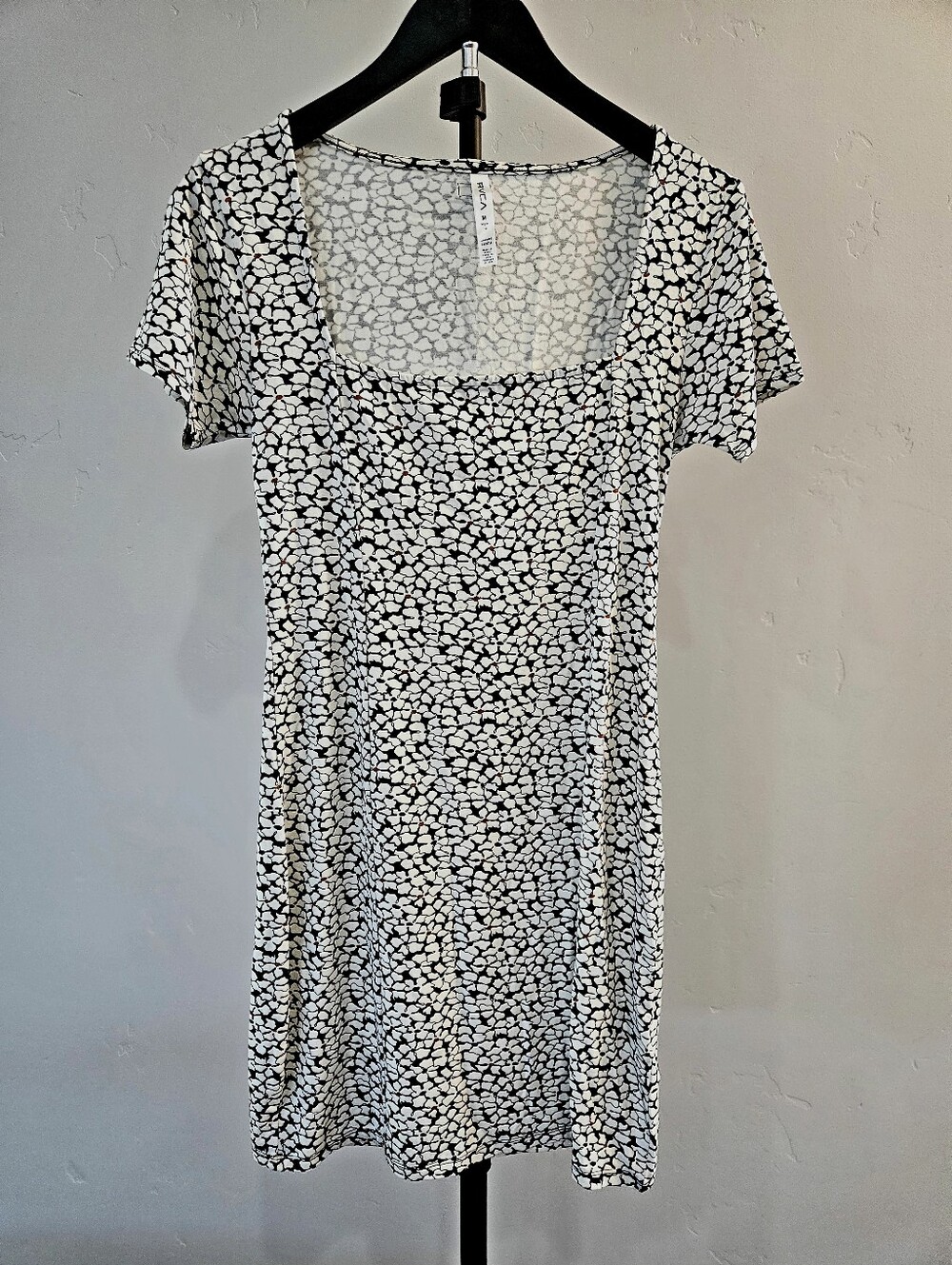 NEW RVCA Fired Up dress